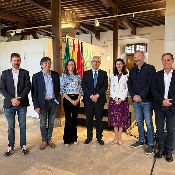 Ebrópolis participa en el encuentro de CIDEU en Pamplona