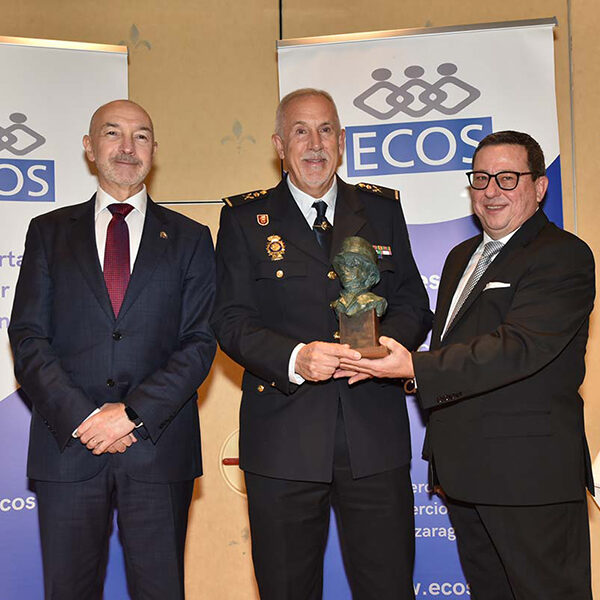 ECOS celebra el 25 aniversario de su gala y ha reconocido con el Premio Ecos a la Policía Nacional