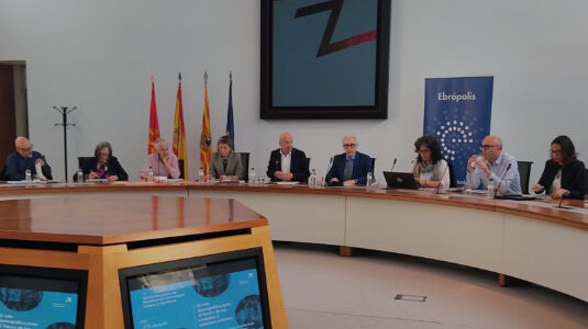 Inauguración del XXVIII Encuentro de Planes Estratégicos Urbanos y Territoriales, en el salón de plenos del Edificio Seminario del Ayuntamiento de Zaragoza
