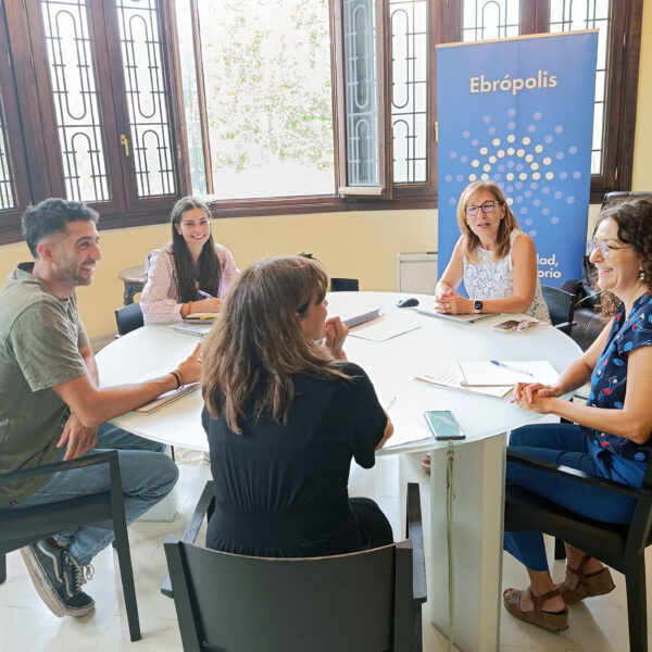 Reunión de oficina técnica de Ebrópolis y ADRAE